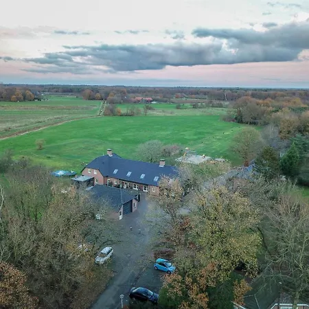 펜션 Slabroek 우덴